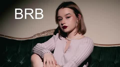 Snapshot of red_queeen chatting on 02-22-25, 05:23 QUEEN OF EVIL online show from 02-22-25, 05:23