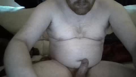 Snapshot of redbjorseth chatting on 09-28-25, 02:11 Eric online show from 09-28-25, 02:11