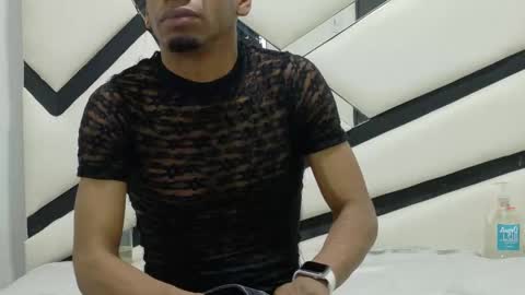 Snapshot of redbryan_ebano chatting on 10-07-25, 08:06 redbryan_ebano online show from 10-07-25, 08:06