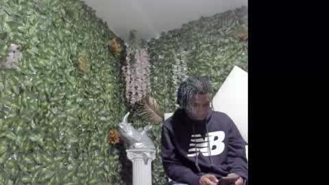 Snapshot of redbryan_ebano chatting on 10-11-25, 07:23 redbryan_ebano online show from 10-11-25, 07:23