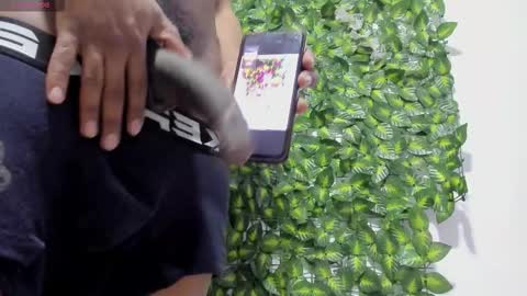 Snapshot of redbryan_ebano chatting on 10-24-25, 11:12 redbryan_ebano online show from 10-24-25, 11:12