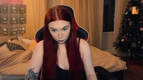 Lina online show from 12-28-24, 10:02