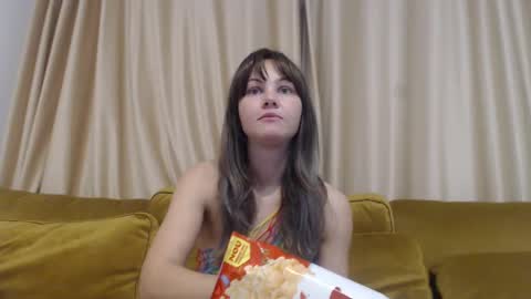 RedJessica online show from 03-05-25, 06:45