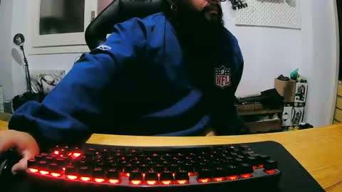 Snapshot of redjhons chatting on 09-29-25, 08:08 redjhons online show from 09-29-25, 08:08