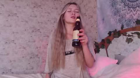 Ana online show from 09-17-25, 10:17