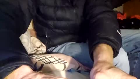 Snapshot of redrodridding chatting on 01-19-25, 04:57 redrodridding online show from 01-19-25, 04:57