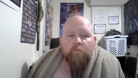 Snapshot of redrumthefool chatting on 12-08-24, 07:05 The fool online show from 12-08-24, 07:05