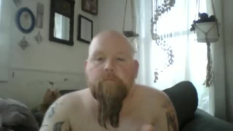 Snapshot of redrumthefool chatting on 12-12-24, 01:06 The fool online show from 12-12-24, 01:06