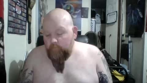 Snapshot of redrumthefool chatting on 10-10-25, 12:04 The fool online show from 10-10-25, 12:04