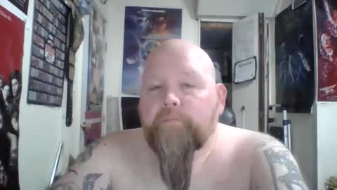Snapshot of redrumthefool chatting on 10-23-25, 02:38 The fool online show from 10-23-25, 02:38