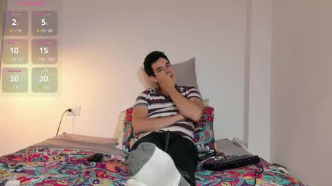 RedsoulReaver online show from 11-06-25, 02:07