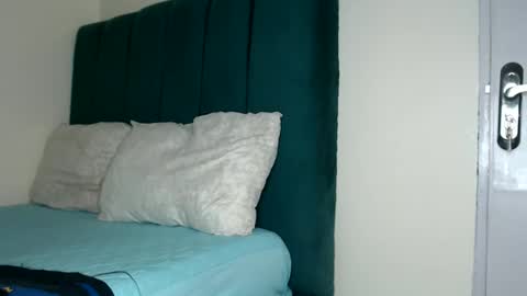 Reem online show from 11-13-25, 02:54