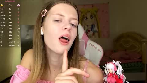 Lucy online show from 10-23-25, 03:11