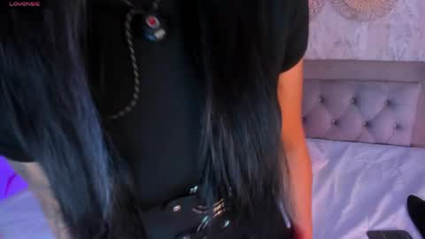   online show from 04-14-26, 02:50