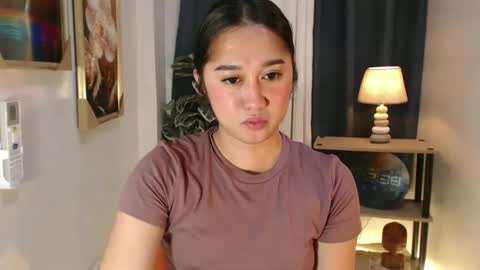 regine online show from 03-04-26, 04:35