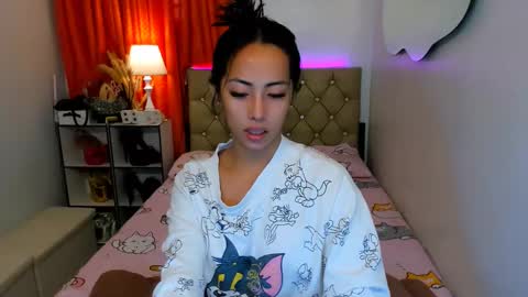 reighnempress online show from 02-03-25, 01:19