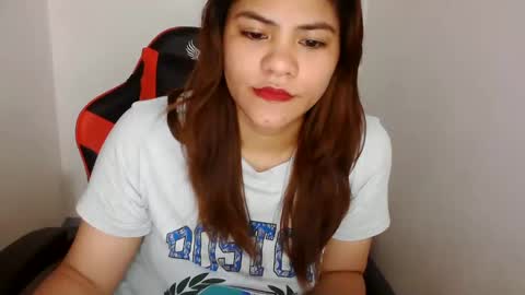 reign2525 online show from 02-22-25, 04:29