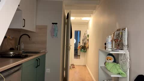 Snapshot of reilbelll chatting on 10-01-25, 02:23 Bell online show from 10-01-25, 02:23