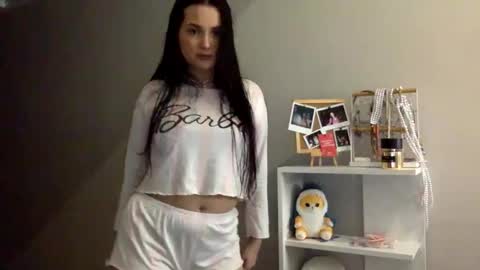 Snapshot of reilbelll chatting on 10-18-25, 09:04 Bell online show from 10-18-25, 09:04