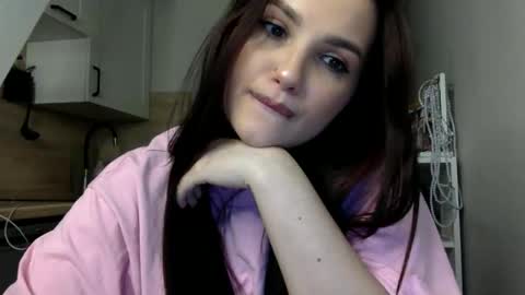 Snapshot of reilbelll chatting on 10-27-25, 09:30 Bell online show from 10-27-25, 09:30