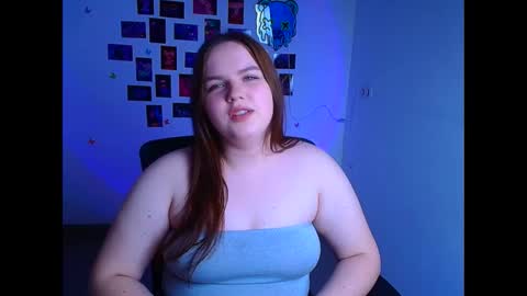 Reina online show from 03-12-26, 01:06