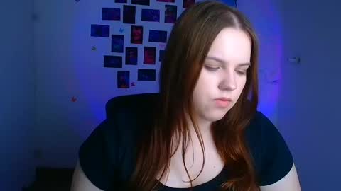 Reina online show from 04-18-26, 11:14