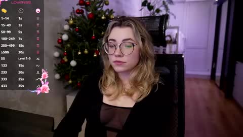 Snapshot of remywild chatting on 01-18-25, 10:17 RemyWild online show from 01-18-25, 10:17