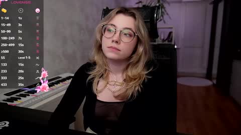 Snapshot of remywild chatting on 01-30-25, 09:58 RemyWild online show from 01-30-25, 09:58