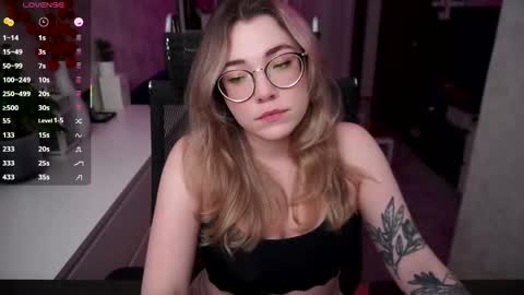 RemyWild online show from 10-30-25, 07:36