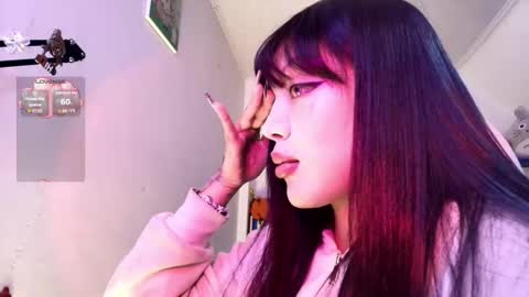 Snapshot of ren_yamashiro chatting on 01-18-26, 04:27 ren_yamashiro online show from 01-18-26, 04:27