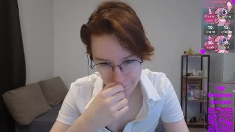 Claire online show from 04-06-26, 06:42