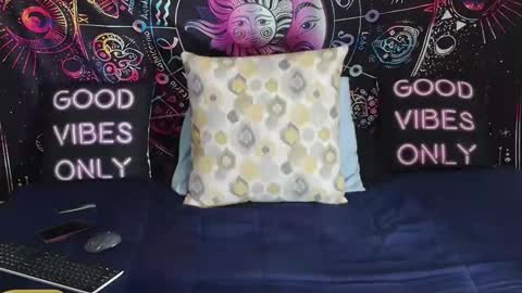 Snapshot of renaecumsalot chatting on 12-10-24, 09:43 RenaeCumsAlot online show from 12-10-24, 09:43