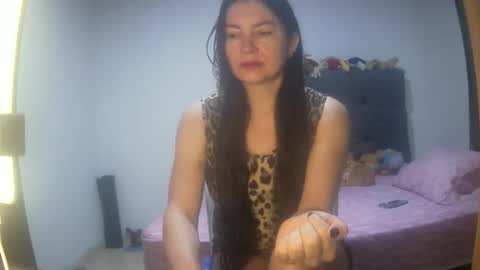 Snapshot of renata_hot1 chatting on 10-01-25, 10:16 renata_hot1 online show from 10-01-25, 10:16