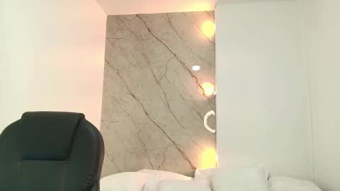 Renata  online show from 03-04-25, 04:49