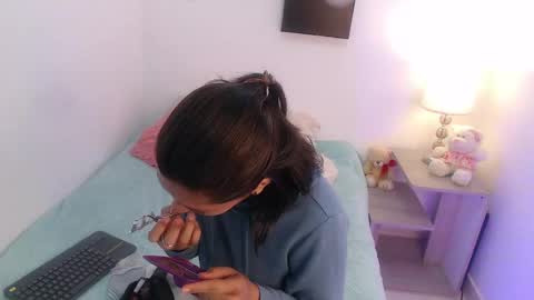 renataj online show from 10-31-25, 09:10