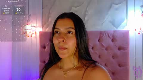 Snapshot of renatapeach chatting on 06-21-26, 03:20 RenataPeach online show from 06-21-26, 03:20