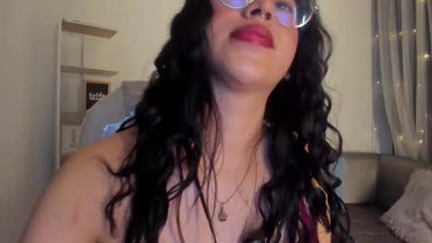renaxi_smith online show from 02-21-25, 11:10