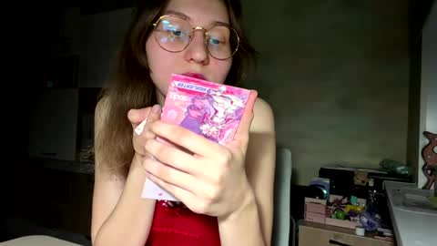 Mia online show from 04-10-26, 06:45