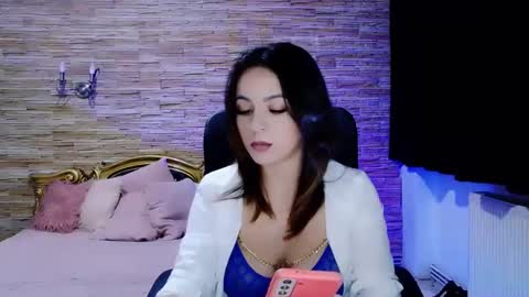 renesmesweet online show from 01-20-25, 01:11