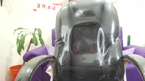 R E N E  online show from 12-04-24, 04:43