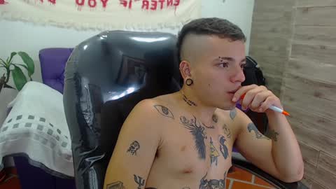 R E N E  online show from 12-06-24, 07:21