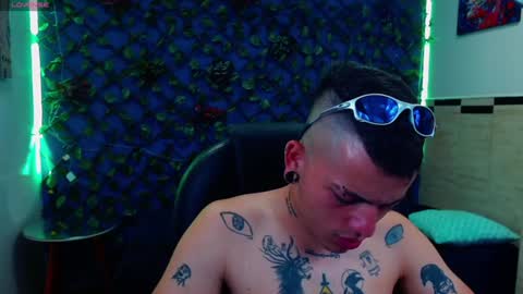 R E N E  online show from 01-19-25, 01:44