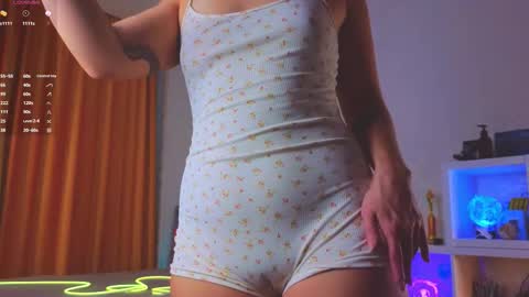 renochka online show from 10-09-25, 01:09