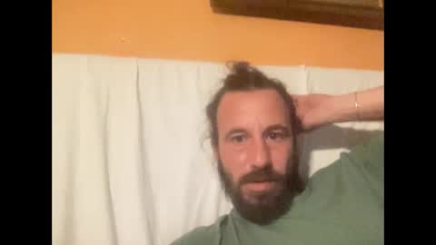 Snapshot of rere3737 chatting on 10-02-25, 02:40 rere3737 online show from 10-02-25, 02:40