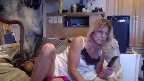 Rhett online show from 09-10-25, 08:14