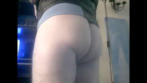 Snapshot of rettangol chatting on 10-13-25, 12:49 rettangol online show from 10-13-25, 12:49