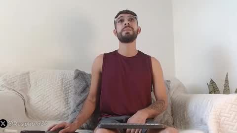 REY PABLO Independent online show from 03-02-26, 07:21