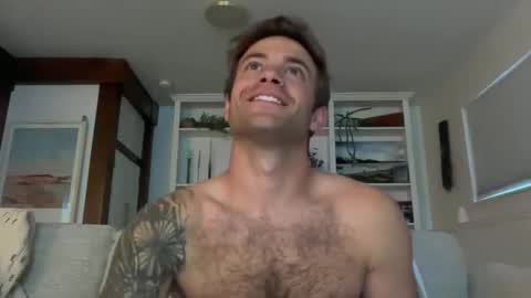 Snapshot of rguy114 chatting on 05-18-26, 06:58 Ryan online show from 05-18-26, 06:58