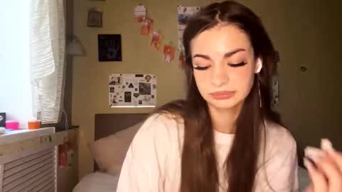 Anna online show from 11-13-25, 08:35