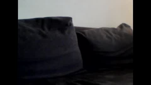 Shaved cock ready online show from 12-12-24, 07:41